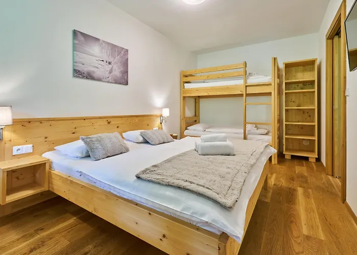 Post Aparthotel 4*